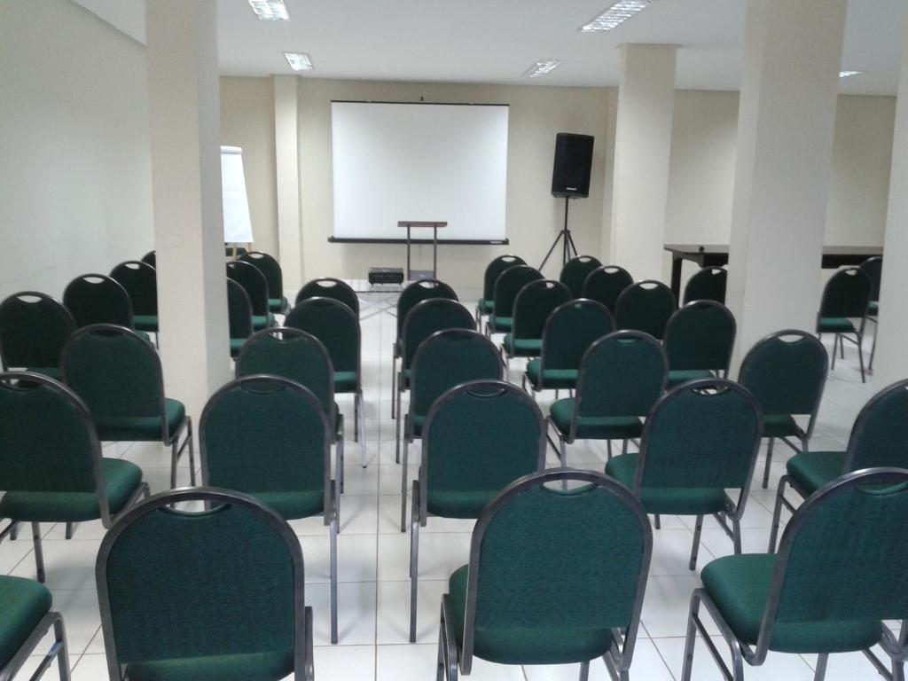 Hotel Saron Luziânia Екстериор снимка